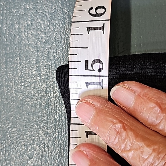 Marc New York legings with lace trim. Size medium.  Excellent - Picture 8 of 9